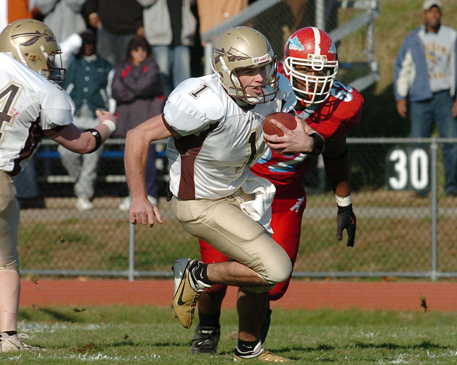 Mike Isgro, Football, 2006
